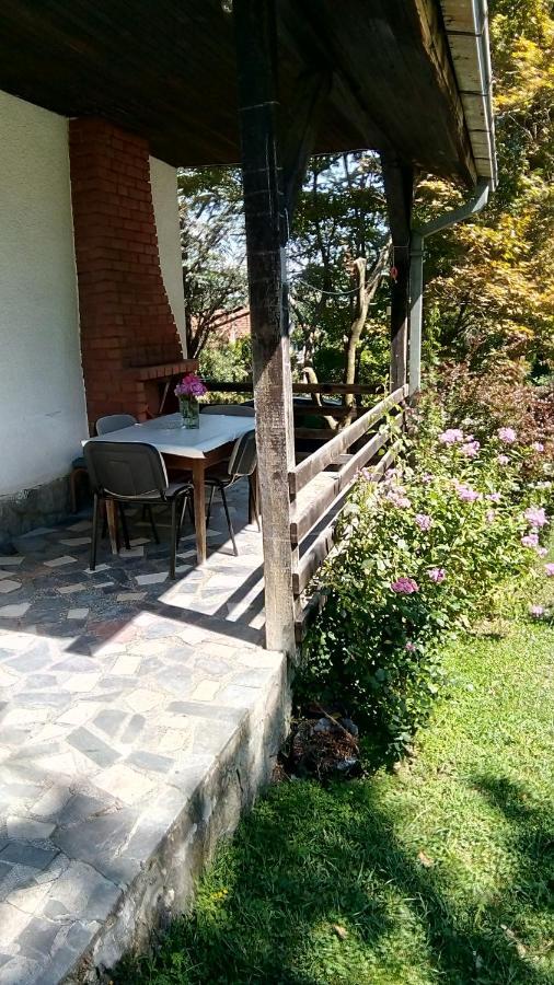 Takovo - Odmor U Selu Villa Gornji Milanovac Eksteriør bilde